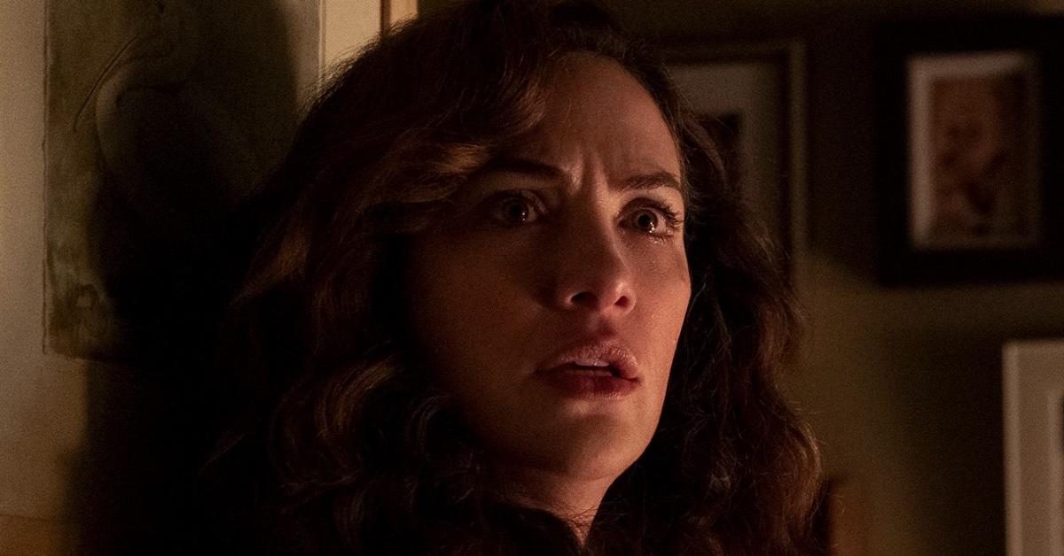 Kate Siegel as Erin Greene in 'Midnight Mass.'